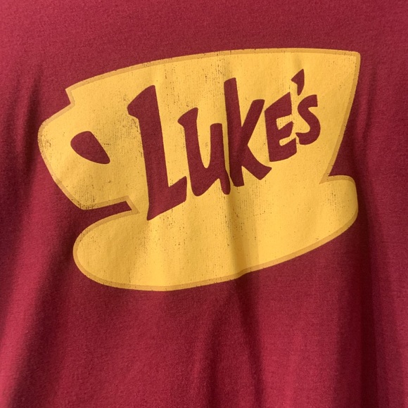 Luke’s Diner Gilmore Girls Maroon Shirt - Picture 3 of 4